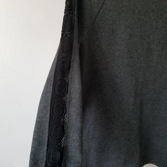 Open to Offers 😊 Fabletics Maura Open Back Sweatshirt Small - Picture 7 of 10